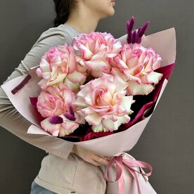 Букет из французских роз "Метаморфозы"