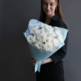 Монобукет из 5 хризантем Алтай