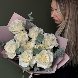 Монобукет из французских роз «Белый вальс»