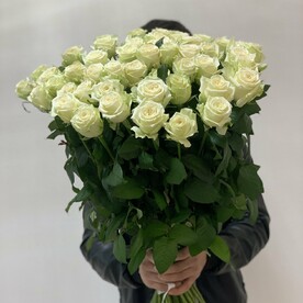 Белые Роза под лента