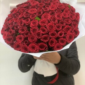 Букет из ред Наоми