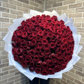 Букет из 101 розы