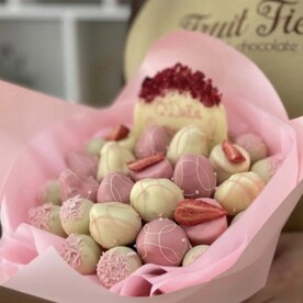 Съедобный букет, фрукты в шоколаде