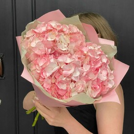 Монобукет из гортензии