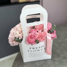 Композиция «с заботой о тебе»