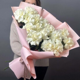 Роза Кения 60 см  15 шт