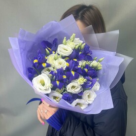 Ирис и эустома