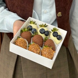 Набор клубники в шоколаде