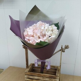 Букет из гортензии