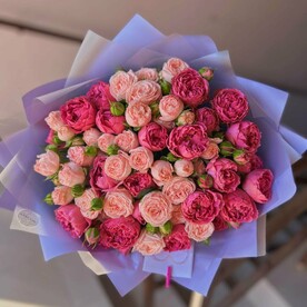 Букет из пионовидных роз