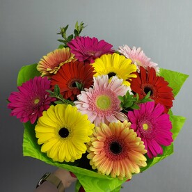 Букет герберы 11