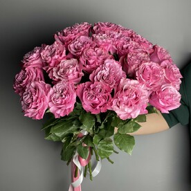 25 роз Кантриблюз 60см