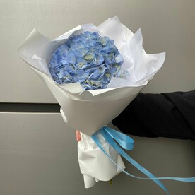 Букет из гортензии