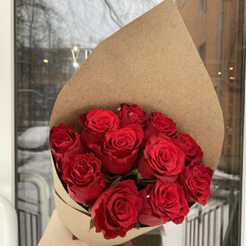 Монобукет из красных кенийских роз