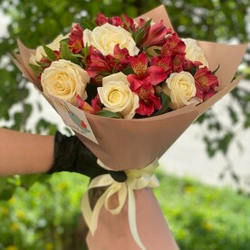 Букет "Соцветие красоты"