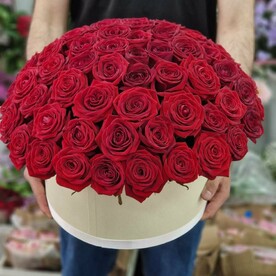 Коробка Алых Роз