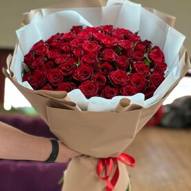 51 Алая Роза