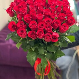55 красных роз