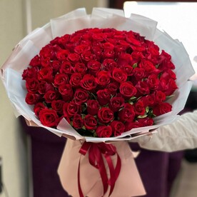 101 красная роза