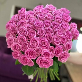 51 розовая роза