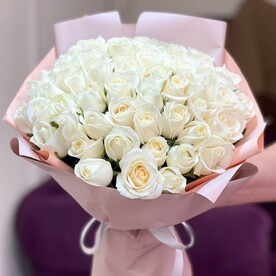 51 белая роза