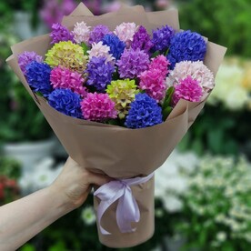 Букет из гиацинтов