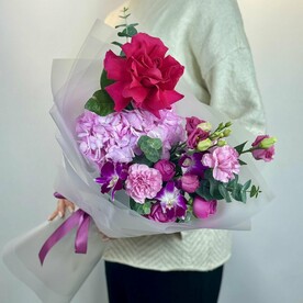 Букет "Пурпурные цветы"