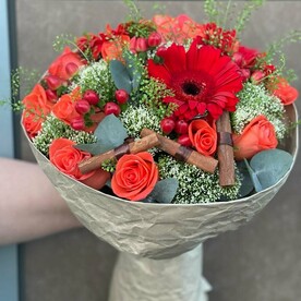 Элегантная девушка