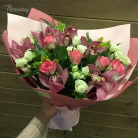 Салал, Роза кустовая, Орхидея цимбидиум, Роза, Альстромерия, Упаковка