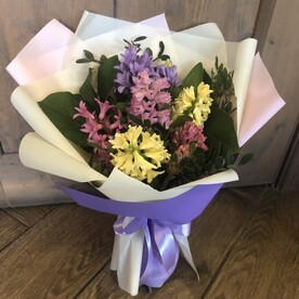 Букет с гиацинтами