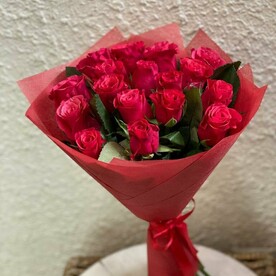 Букет из красных роз