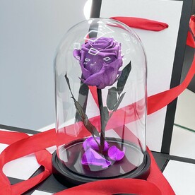 Лиловая «Мини» Роза в колбе в подарочной коробке- живет 5 лет. 22 см