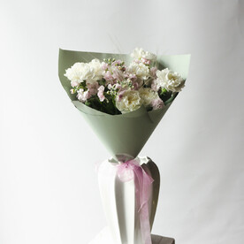 Цветочный дуэт "Гвоздика и Маттиола"