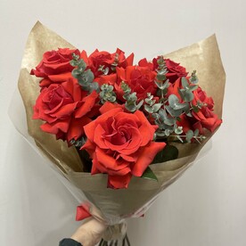 Французские розы с эвкалиптом