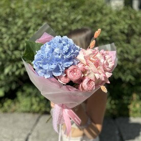 Голубая гортензия -  главный хит осени🫶🏻