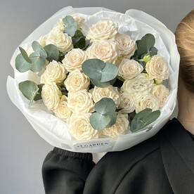 БУКЕТ «РОЗА СОФИ-ЭВКАЛИПТ» размер М
