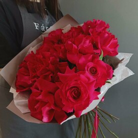 Букет из 15 роз Готча