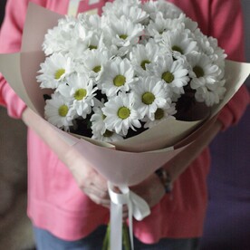 Букет ромашек хризантем