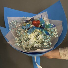 Гортензия с бабочками