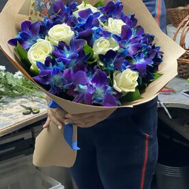 Букет из орхидеи