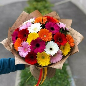 Букет из 23 гербер