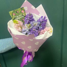 Букет из гиацинтов