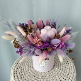 Композиция "Фиолетовая" из сухоцветов