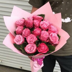 Букет 19 роз