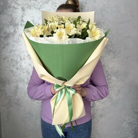 Букет альстромерий