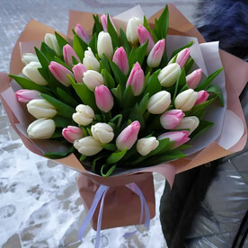 Букет из 39 тюльпанов
