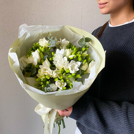 Букет из ароматной фрезии. Veresk 115