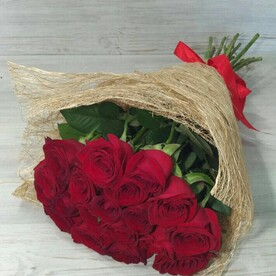 Букет из красных роз