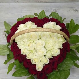 Корзина в форме сердце