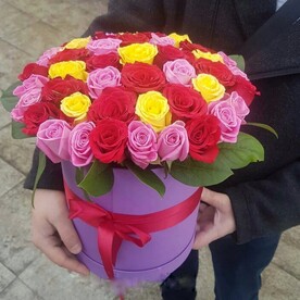 Коробка с розами